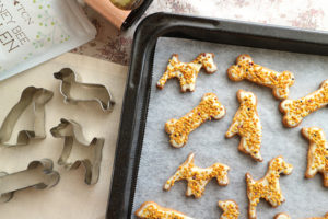 Bee Pollen and White Chocolate Decorated Cookies