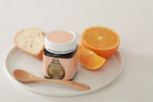 Wooden spoon for Manuka Honey